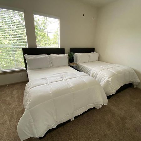 Spacious Galleria Cottage - Self Check In & Free Parking, 4 Beds 2 Bathrooms Houston Exterior foto